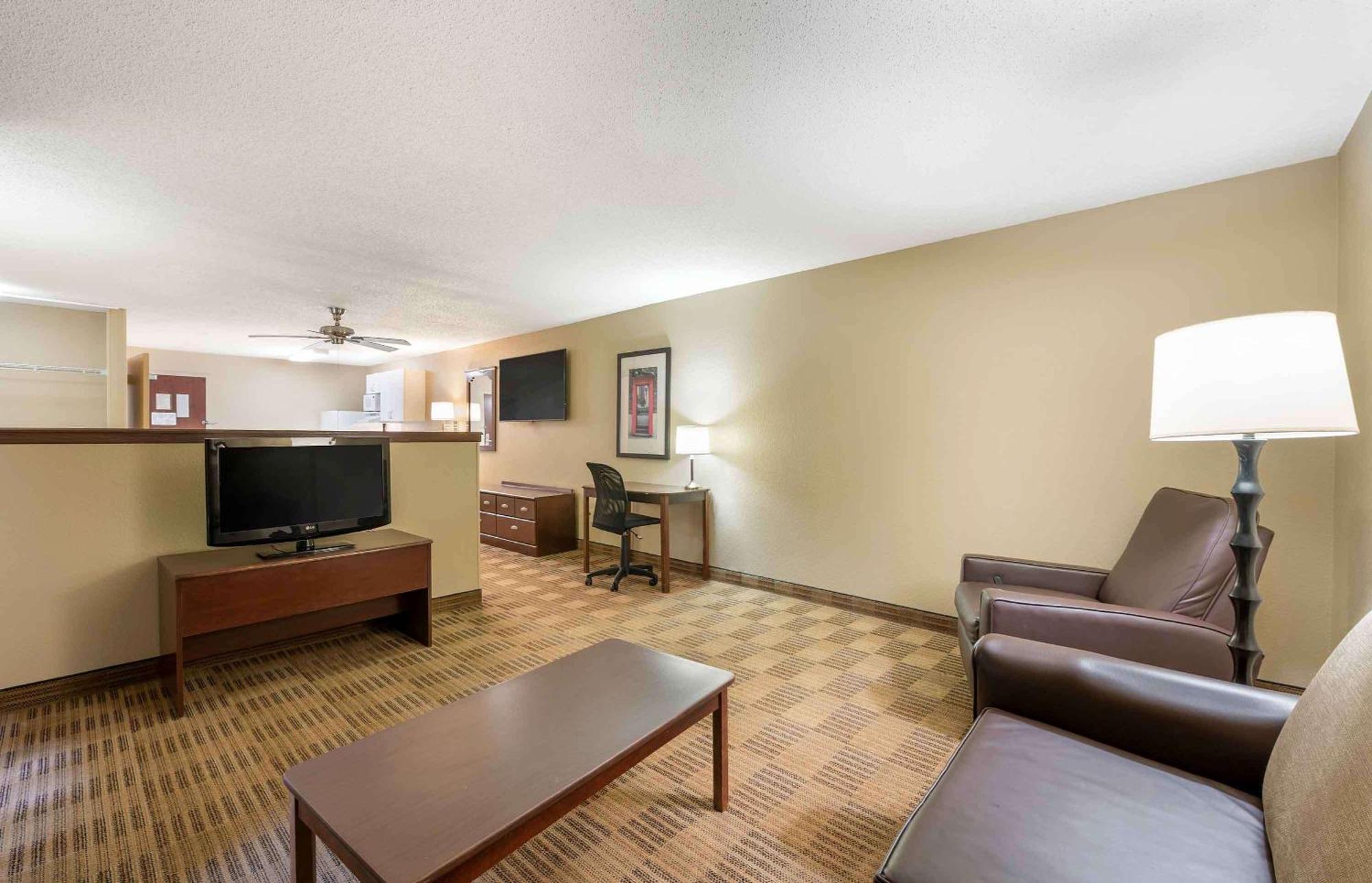 Extended Stay America Suites - Washington Dc Germantown Milestone מראה חיצוני תמונה